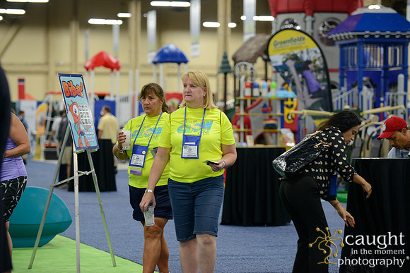 2105 NRPA 2015 Exhibit Hall Reception