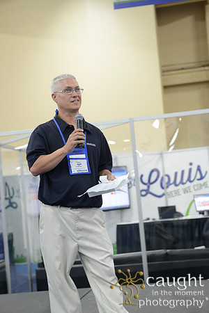 2156 NRPA 2015 Exhibit Hall Reception