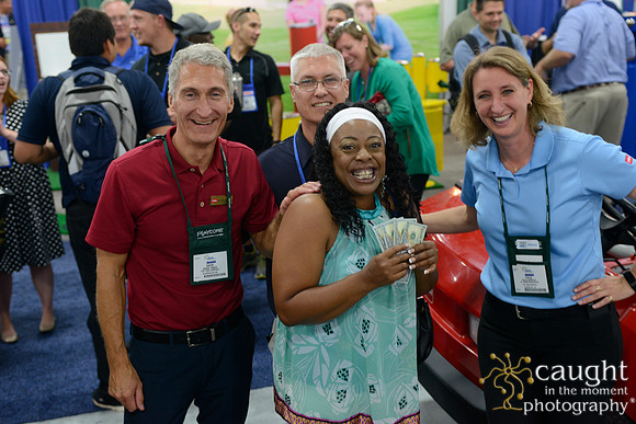 2178 NRPA 2015 Exhibit Hall Reception