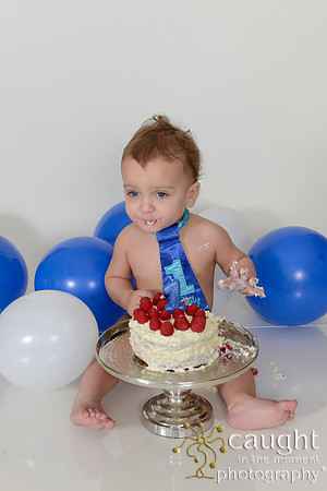 056 Liam Wacker 1st Birthday Portraits and Cake Smash