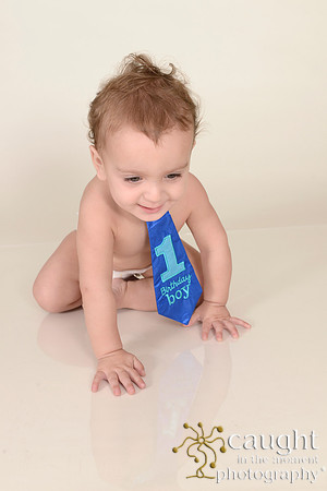 001 Liam Wacker 1st Birthday Portraits and Cake Smash
