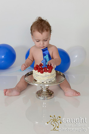 041 Liam Wacker 1st Birthday Portraits and Cake Smash