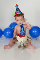 062 Liam Wacker 1st Birthday Portraits and Cake Smash
