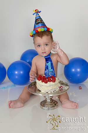 062 Liam Wacker 1st Birthday Portraits and Cake Smash