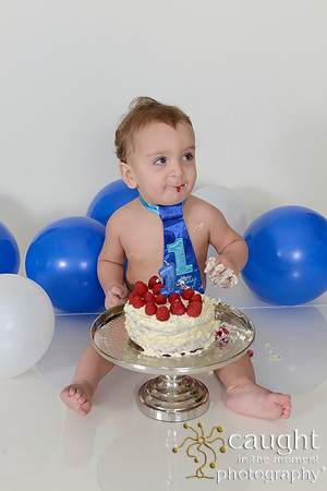 055 Liam Wacker 1st Birthday Portraits and Cake Smash
