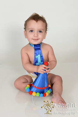 019 Liam Wacker 1st Birthday Portraits and Cake Smash