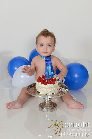 047 Liam Wacker 1st Birthday Portraits and Cake Smash