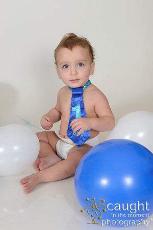 038 Liam Wacker 1st Birthday Portraits and Cake Smash