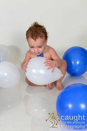 031 Liam Wacker 1st Birthday Portraits and Cake Smash
