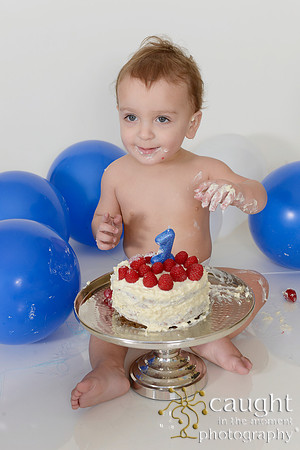 070 Liam Wacker 1st Birthday Portraits and Cake Smash