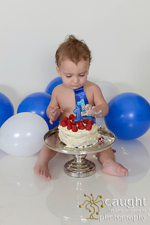 054 Liam Wacker 1st Birthday Portraits and Cake Smash