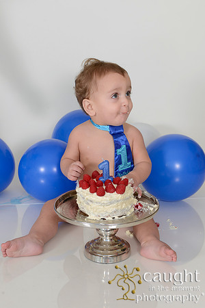 049 Liam Wacker 1st Birthday Portraits and Cake Smash
