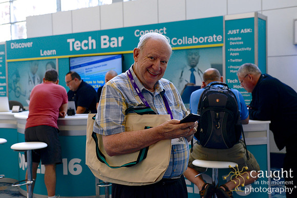 139 OMED 2016-Tech Bar