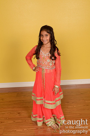 055 Adhvaryu Family Portraits 2016