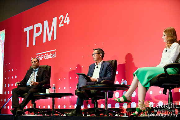041 TPM24-DPWorld