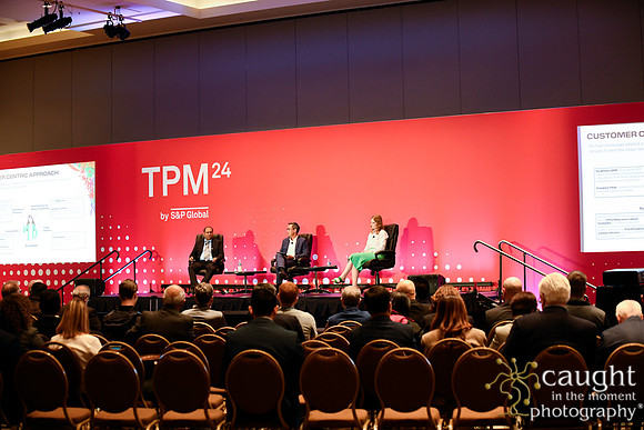 048 TPM24-DPWorld