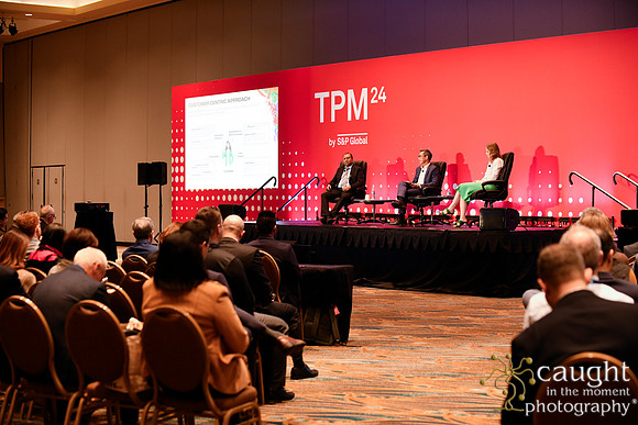 052 TPM24-DPWorld
