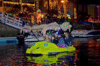 058 Naples Boat Parade 2015