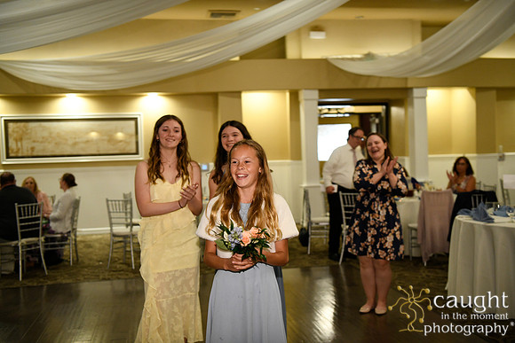 469 Rasmussen Wedding - Bouquet and Garter Toss