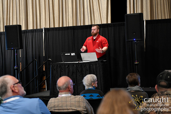 585 IAP Expo 2019-Learning Lounge