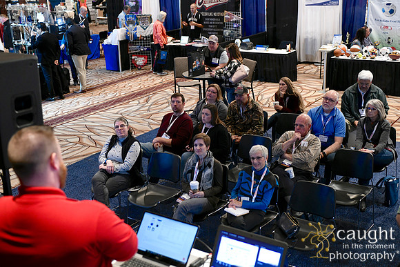 588 IAP Expo 2019-Learning Lounge