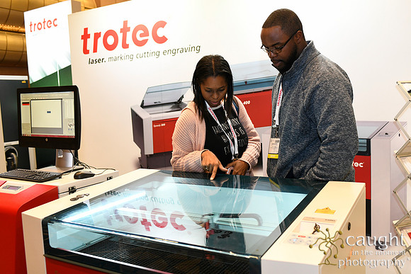 391 IAP Expo 2019-Exhibit Hall