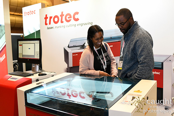 392 IAP Expo 2019-Exhibit Hall