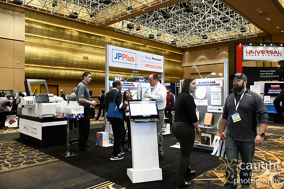 317 IAP Expo 2019-Exhibit Hall