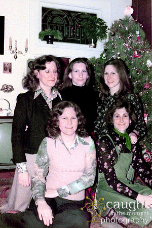 sistersonchristmasA