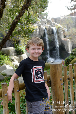 067 Family Portraits at Knott's 2016
