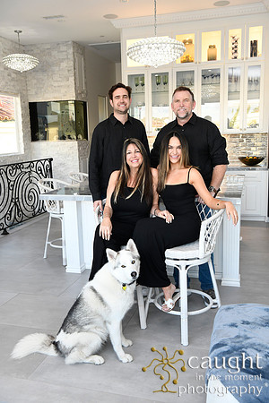 021R Giles Family Portraits in Long Beach 2024