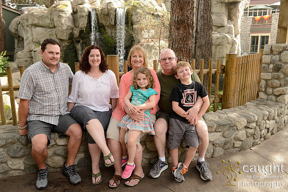 046 Family Portraits at Knott's 2016