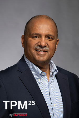 701 TPM25 Professional Headshots