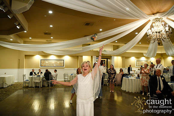 467 Rasmussen Wedding - Bouquet and Garter Toss