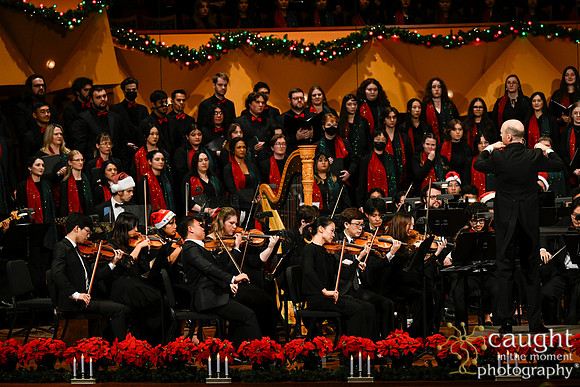 070 Deck the Hall 2024