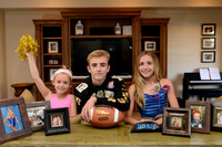 019 Schlom Family Portraits in Naples