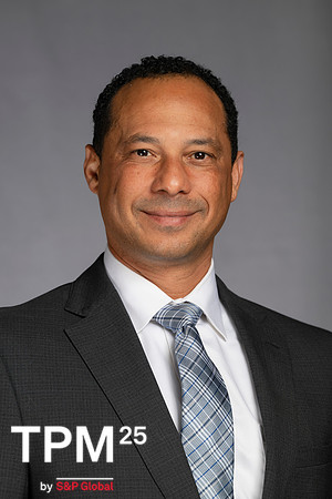 502 TPM25 Professional Headshots