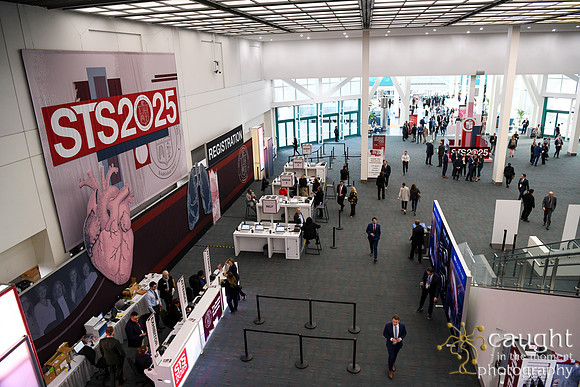 027 STS2025-Registration & Signage