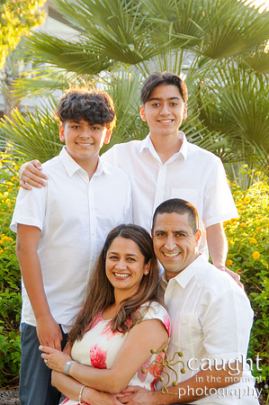 044 Duran Family Portraits in Long Beach