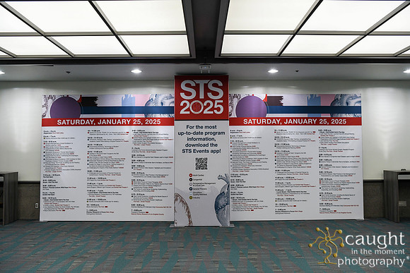 047 STS2025-Registration & Signage