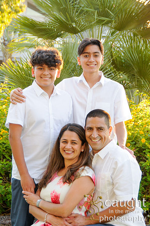 039 Duran Family Portraits in Long Beach