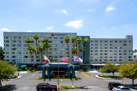003 Marriott Long Beach Airport