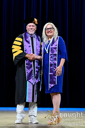 2147 AGD2024 Convocation Stage