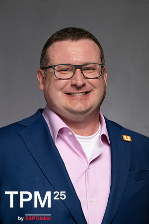 711 TPM25 Professional Headshots