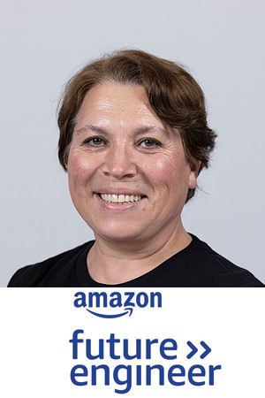 2744 CSTA 2024 Professional Headshots