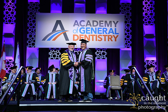 040 AGD2022 Convocation Stage 3384