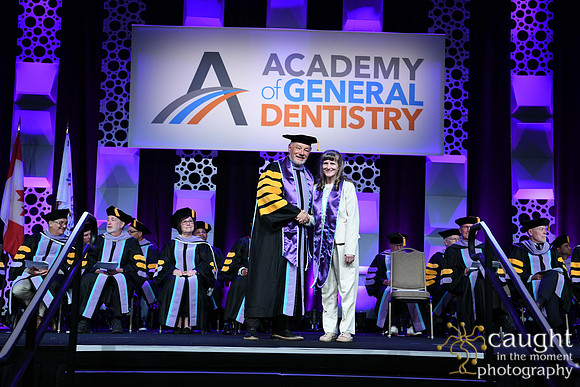 018 AGD2022 Convocation Stage 3358