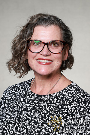 912 AHIMA24 Portraits