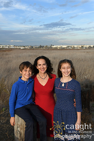 010 Trone Family Portraits in Seal Beach 2024