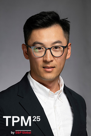 933 TPM25 Professional Headshots